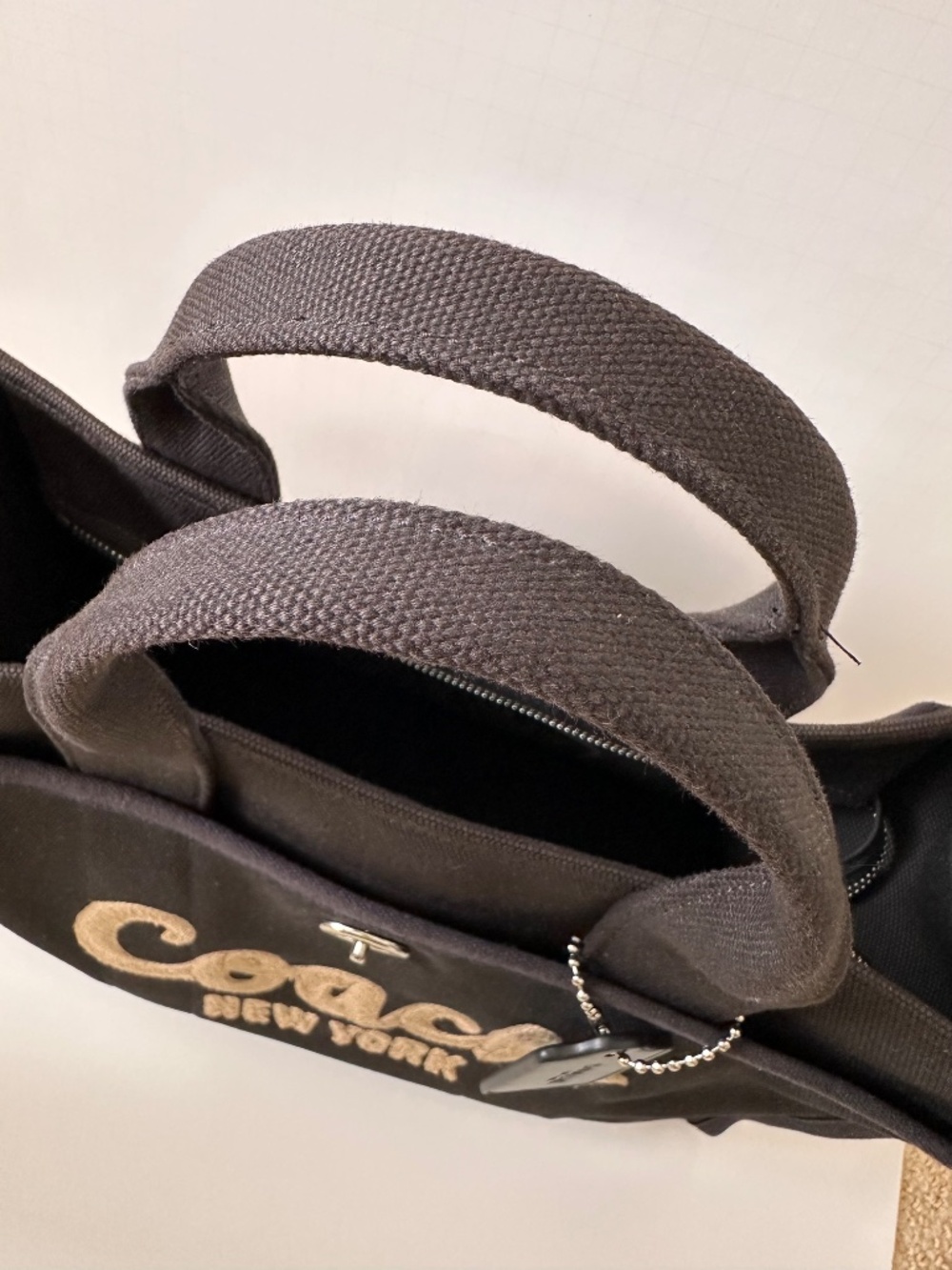Coach Cargo Tote Bag New York Embroidered Logo - Picture 7 of 13